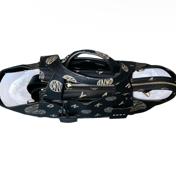 BLACK DKNY & TAUPE LOGO MEDIUM TOTE HANDBAG REMOVABLE SHOULDER STRAP NWT $400 - Picture 16 of 16